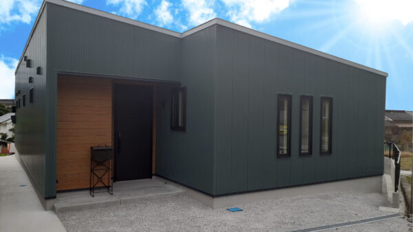 平屋の建築費の相場とは？コストと価値を見極める完全ガイド